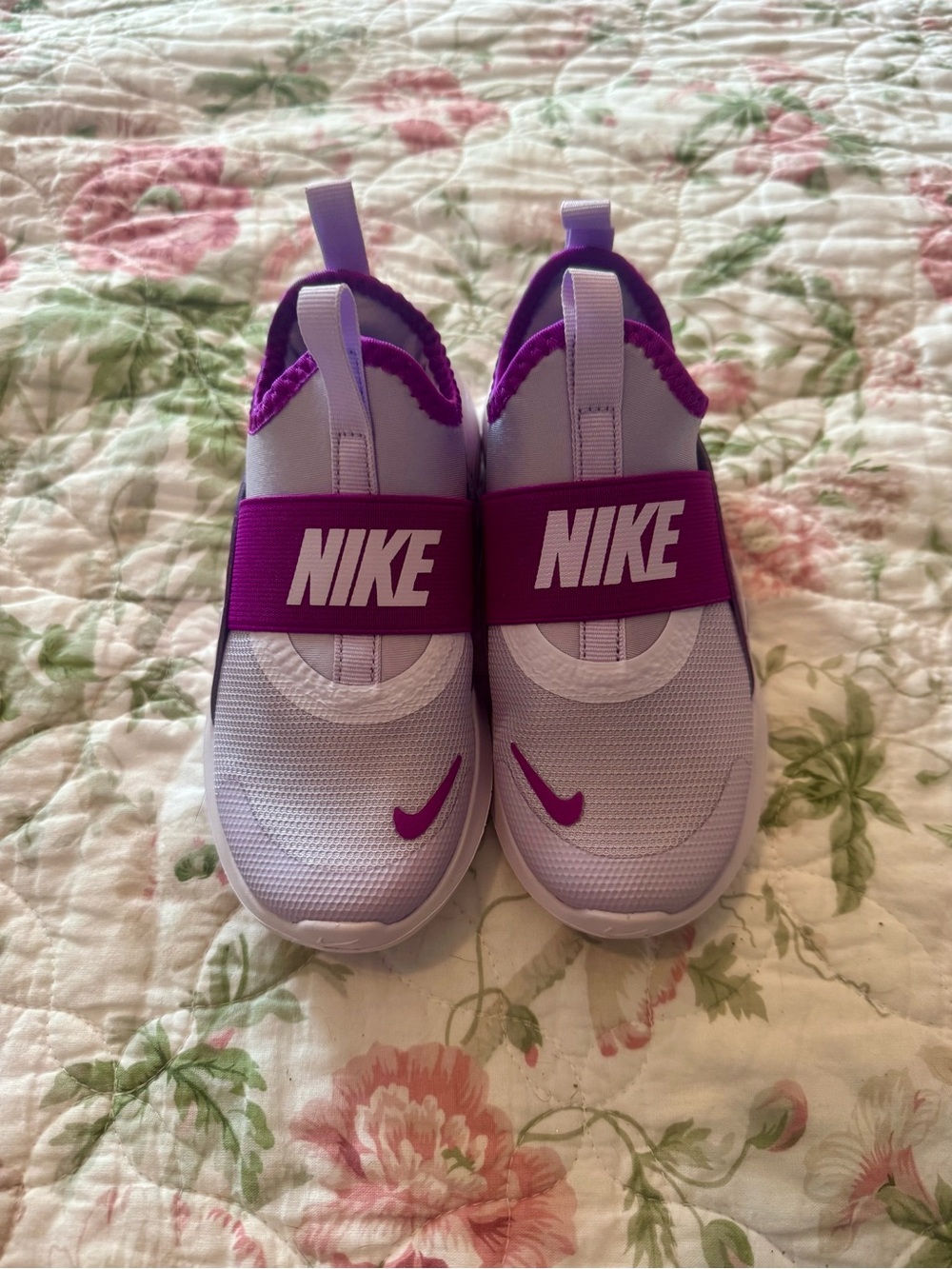 NWOT Nike Kids Slip-On Sneakers in Lavender and Magenta